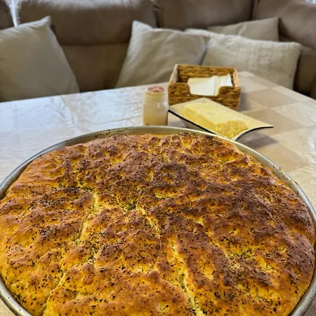 Hills - с храна 3*