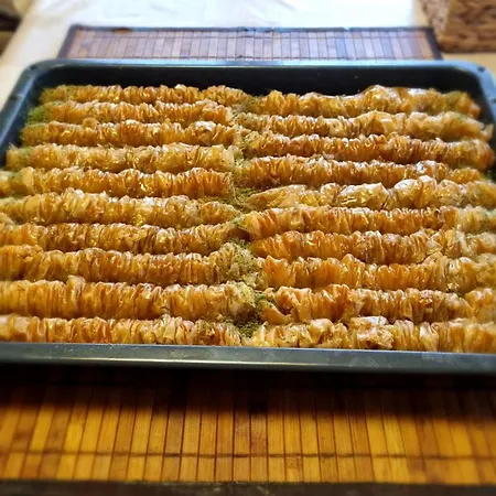 Hills - с храна Orlino