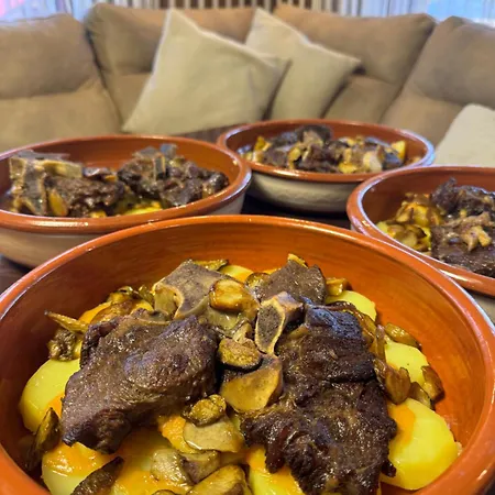 Hills - с храна 3* Orlino