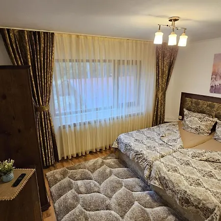 Hills - сърница Гостевой дом 2*