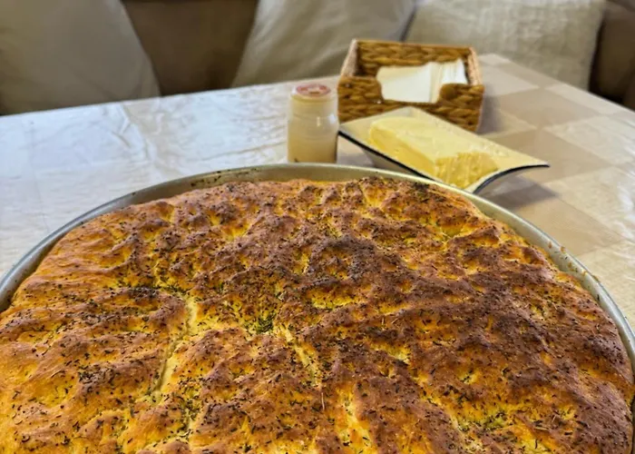 Hills - с храна 3*